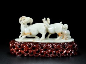 和田老玉“三羊开泰”摆件