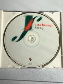 美国版JAZZ吉他发烧碟---RussFreeman《Holiday》整张专辑吸引我的不是旋律，而是轻快的节奏，令我的心随之摇摆。但是他们以节奏见长的风格却赢得广大的听众的喜爱。听他们的作品会令你情不自禁地跟着节奏摇摆起来。Russ 往往由于在键盘及吉他上的出色发挥被称呼做“钢琴家”或“吉他手”。整张专辑节奏轻快明亮，配器乾净，是一张值得推荐的Smooth Jazz作品。