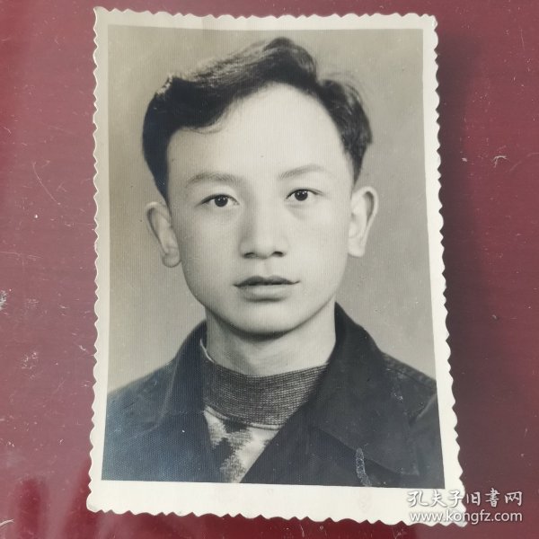 老照片：1960年湖南大学毕业生照片，知识分子气质