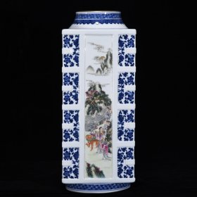 清乾隆青花粉彩麻姑献寿棕瓶
