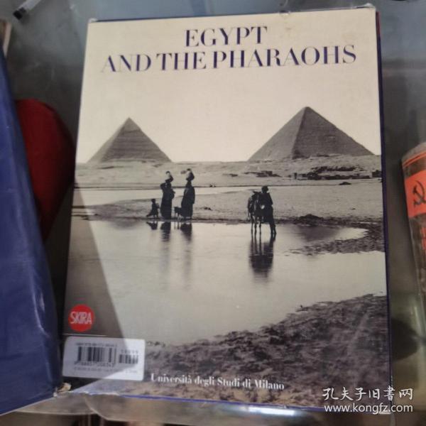 2012年出版 Egypt and the Pharaohs: In the Archives and Libraries of the Università degli Studi 埃及和法老 2本一函