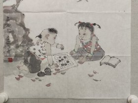 保真书画，优秀女画家，徐玉华《奕趣图》国画佳作44*44cm，软片。徐玉华，1952年出生于山东省济南市。中国美术家协会会员，山东画院高级画师，山东省女书画家协会副主席兼秘书长。中国艺术研究院蒋采苹工作室访问学者。