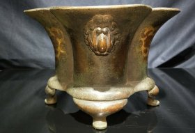 大明宣德年制 紫铜鎏真金香炉，重3.9公斤