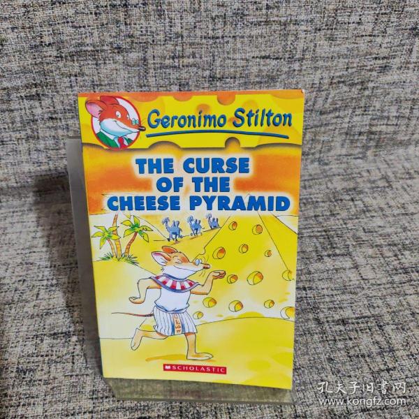 Geronimo Stilton #2: The Curse of the Cheese Pyramid老鼠记者系列2：奶酪金字塔的诅咒 英文原版