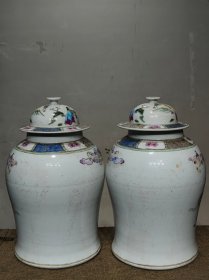 美品.款识“大清乾隆年制”精工细作满工粉彩“十八罗汉”纹将军罐一对