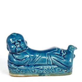 五代后周柴窑“显德元年”制孩儿枕 尺寸高14.6CM直径24CM