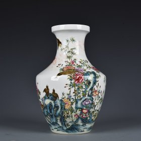 清乾隆珐琅彩牡丹花鸟纹盘口瓶 29×20厘米 8600