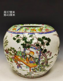 美品.款识“大清康熙年制” 精工细作满工粉彩婴戏人物纹卷缸