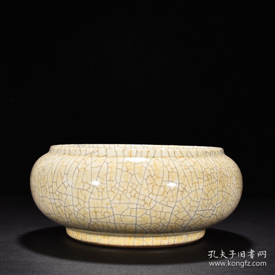 清乾隆哥窑米黄釉圆洗 高12厘米 宽28厘米