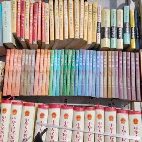 金庸作品集 全36本 软精装 库存未翻阅( 第36册鹿鼎记五书衣有裂痕，其中有7本书脊右下角有点儿发霉，其它本接近全新)