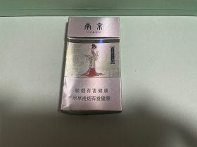 烟标：3D红楼梦探春结社（银色）