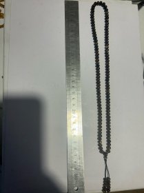 抚顺琥珀黑花链，5mm，120颗，13.7克