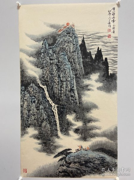 ：童乃寿（1941.1-2014.3.21），中国美术家协会会员，国家一级美术师，中国神州书画院名誉院长及艺术顾问，岭南国画研究院导师，岭南书画院副院长，