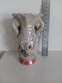 小瓷花瓶
