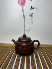 紫砂线圆壶