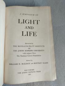 A Symposium on LIGHT and LIFE  光和生命论文集