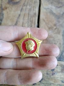 毛主席像章 山东省烟台地区革命委员会1967.2.12夺权纪念