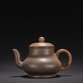 浙甯玉成窑款·紫砂窑变素面茶壶。