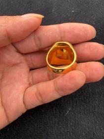 18k金镶嵌绿宝石戒指一枚【古玩杂项超低价拍卖放漏】