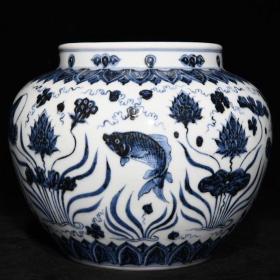 明宣德青花鱼藻纹罐，高21.3cm直径26cm