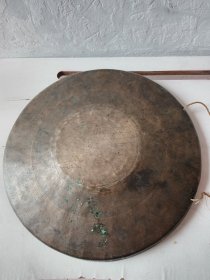 老铜锣（重1110克）