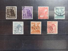 1946年德国战败后，美英苏三国占领区发行的邮票。信销票比较难得，米歇尔目录价较高。