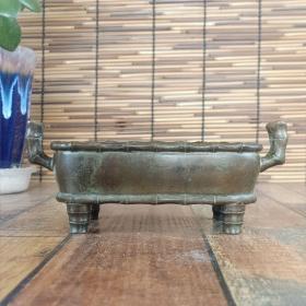 古董   古玩收藏   铜器   铜香炉   尺寸长宽高:18/10/7.5厘米 重量2.3斤