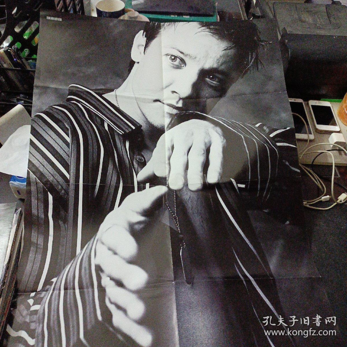 环球银幕 SPRING BREAKERS 海报 2k——a16