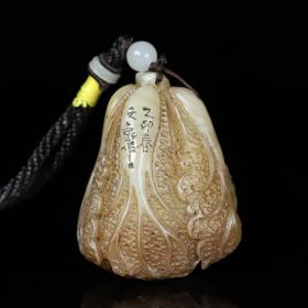 旧藏寿山白芙蓉石雕刻【百财】白菜手抓件，长8厘米宽5.5厘米，重209克