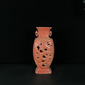 柴窑珊瑚红釉镂空龙纹双耳四方瓶  14x31厘米