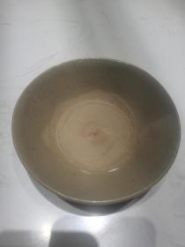 宋代青釉茶碗