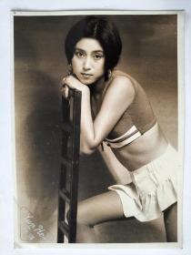 九十年代漂亮的女子 云河照相馆写真照片（1）