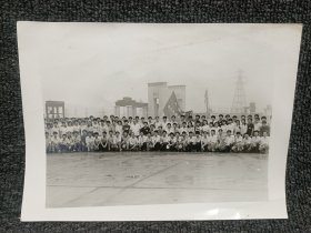 1984年湖南省大学生社会考察团葛洲坝合影