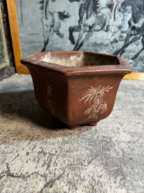 80年代，六方弓式紫砂花盆一只y