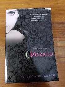 Marked  A House of Night Novel（馆藏书）