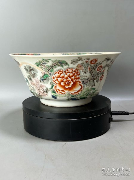 清中期浅绛彩花卉诗文大碗，全品无损，直径21cm，高9.5cm，釉面蛤蜊光随处可见，大开门精品，喜欢的来，顺丰保价到付。