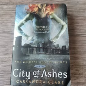 City of Ashes (The Mortal Instruments, Book 2) 圣杯神器2：灰尘之城