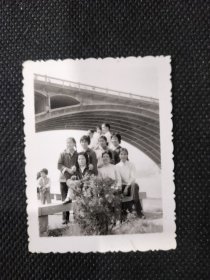1970年代《老照片》三八妇女节的女教师们