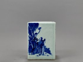 清乾隆青花八仙人物纹笔筒13.3/10厘米