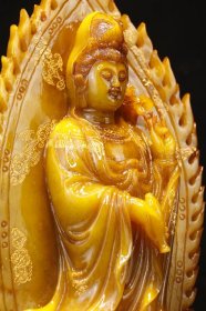 精品田黄石(尚均作)“背光观世音菩萨”佛像摆件 尺寸：高38cm宽18cm 重6.4斤