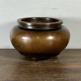 纯铜紫铜香炉，高4.5cm内口经4.5cm宽7.5cm，重560克，