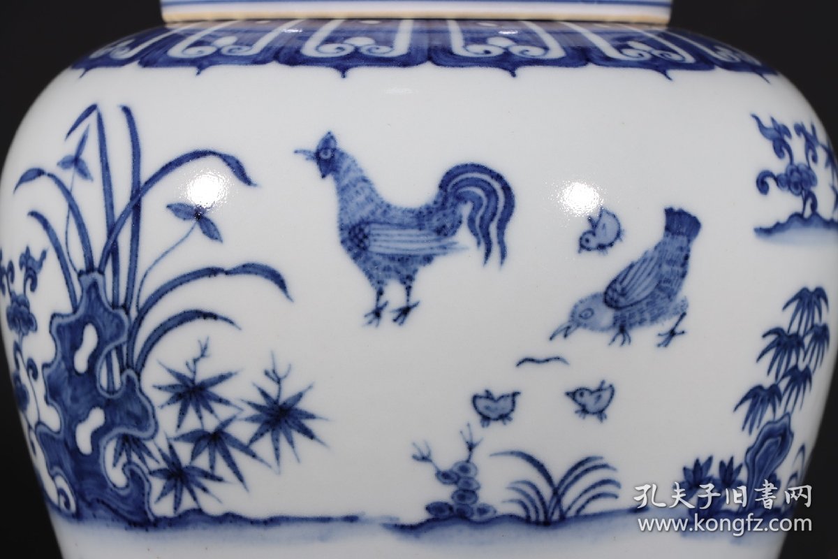 旧藏明代成化青花天字罐