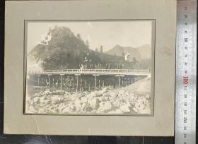 1930年以前的照片  桥景集体照