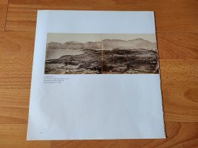【费利斯·比托镜头下的大清国】老的书页影像插图反正面2幅P48《第二次鸦片战争，大清远征军首次抵达香港九龙》（first arrival of chinese expeditionary force-encampment，kowloon，hong kong）-拍摄于1860年--纸张27.5*26.5厘米