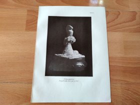 【G1638】1920年书页图版《流失海外的中国艺术瑰宝：唐乐伎女俑》（flotenspielerin，tang-periode）-----纸张24.5*18.5厘米