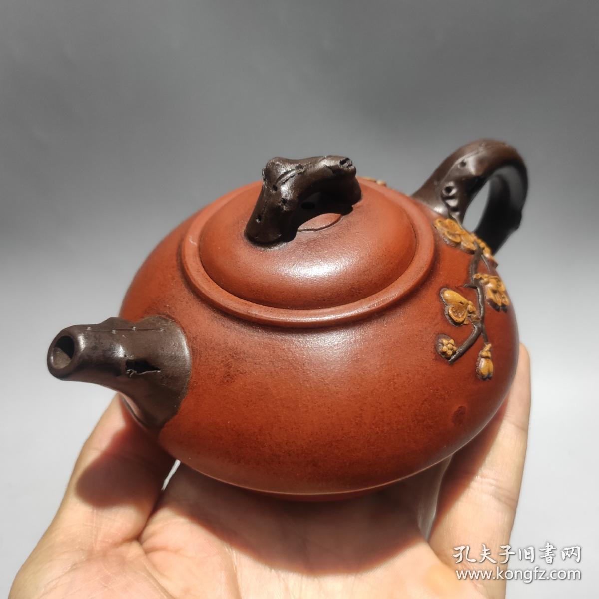 宜兴紫砂壶 作者：汪寅仙 泥料：红泥  品名:碗梅壶