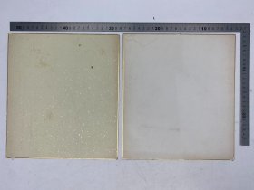 名家墨迹：八十年代 於毓文（1933-1987，医药学家）、大平明（日本首相大平正芳之子，日本大正制药株式会社社长）、上原昭二（日本富豪）、张纯贞（药物化学家）、鲁桂琛、郑多楷、上原明(1941-，日本实业家）、植松信晴、泽田二郎、赵健颐、冯孝章 等 多人 毛笔 签名 题字 “第六次中日定期会议” 日本 白色硬质卡纸 （色纸） 两页 【250910 26】