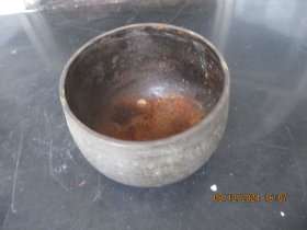 清朝，铜炉，直径15cm高13cm，品以图为准。