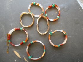 玉器，玛脑手镯，7个合拍，直径6.5cm，品好如图。