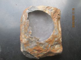 80年代，老砚台，长22cm17cm厚5cm，重8斤多，品好以图为准。